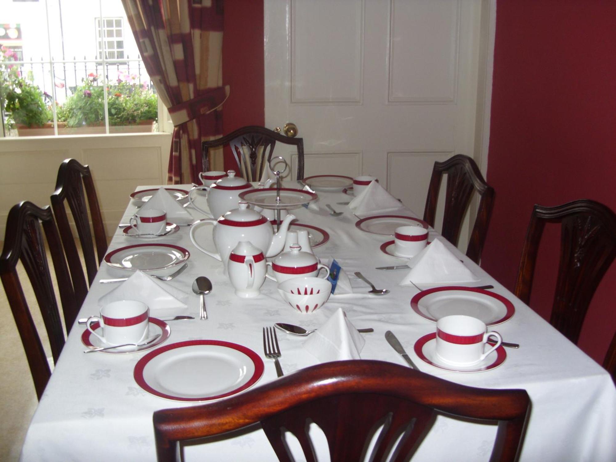 Townsend House Guest House Бирр Экстерьер фото
