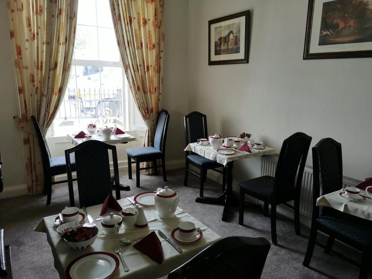 Townsend House Guest House Бирр Экстерьер фото