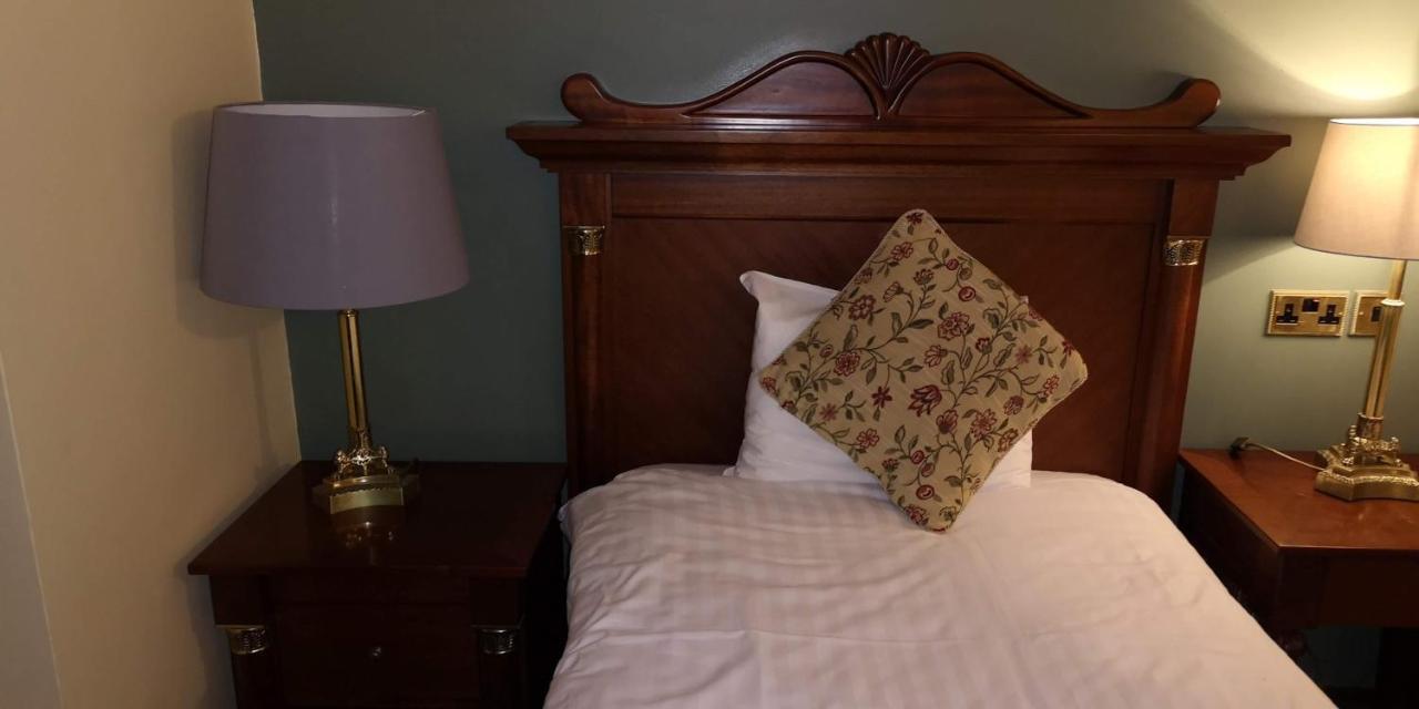 Townsend House Guest House Бирр Экстерьер фото